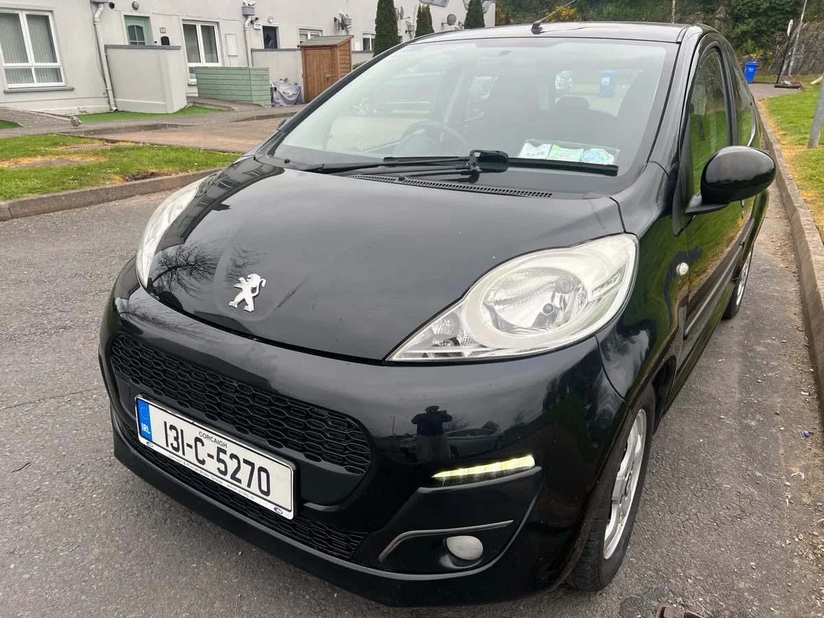 Peugeot 107 1.0 2013 - Image 1