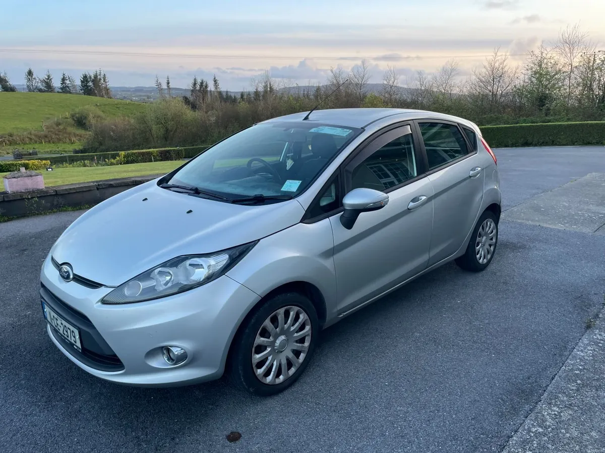Ford Fiesta 2011 - Image 4