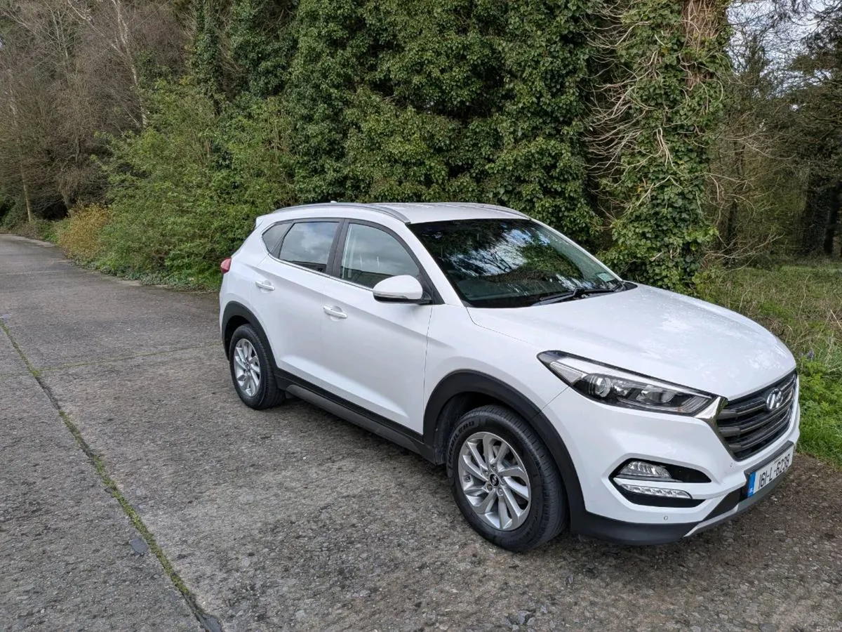 Hyundai Tucson Premium - Image 2