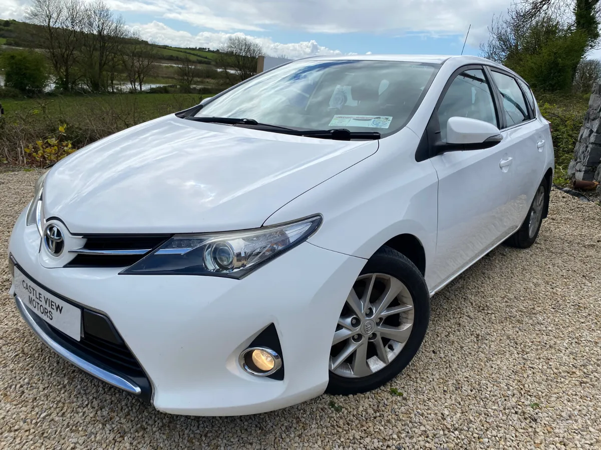 Toyota Auris 2013 NEW SHAPE MINT GALWAY €7995 - Image 1