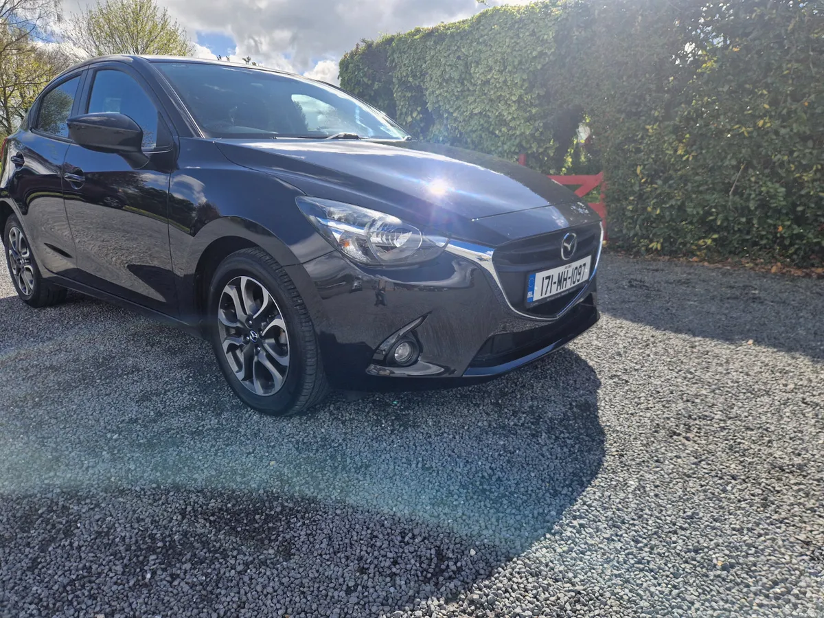 Mazda Mazda2 EXECUTIVE 2017 - Image 1