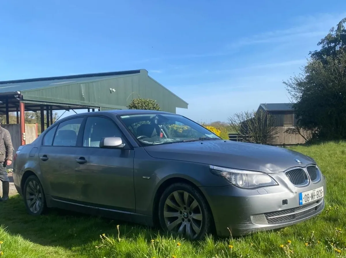BMW 5-Series 2008 520d automatic - Image 3