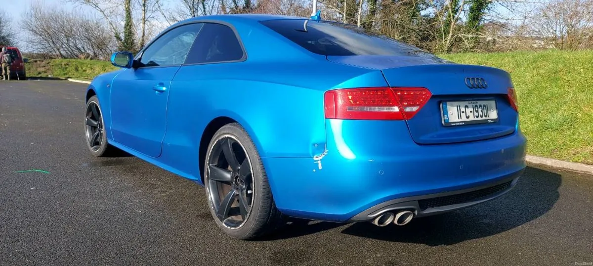 Audi A5 Coupe Quattro S-Line Black Edition - Image 3