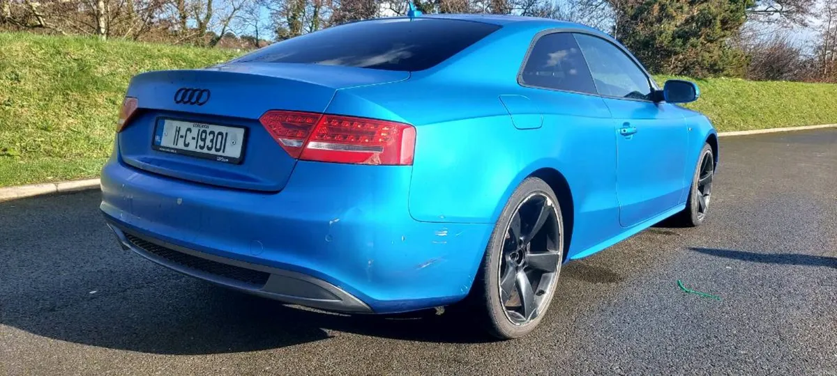 Audi A5 Coupe Quattro S-Line Black Edition - Image 4