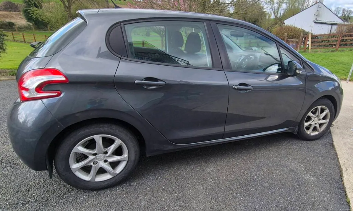 142 Peugeot 208 * New NCT - Image 5