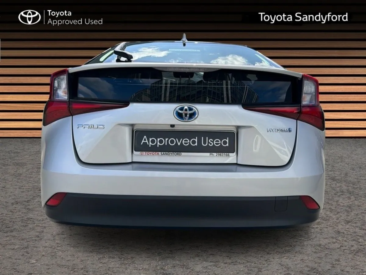 Toyota Prius *IRISH CAR* HYBRID LUXURY AUTO // SAT - Image 4