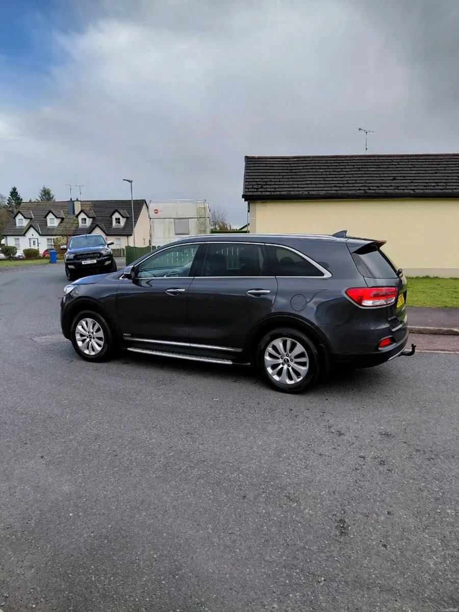 2016 kia sorento 2.2 crdi kx-3 isg 4x4 jeep - Image 4