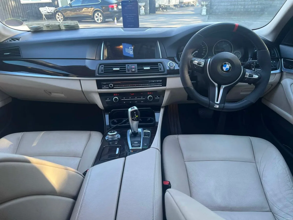 BMW 520D 2013 - Image 2