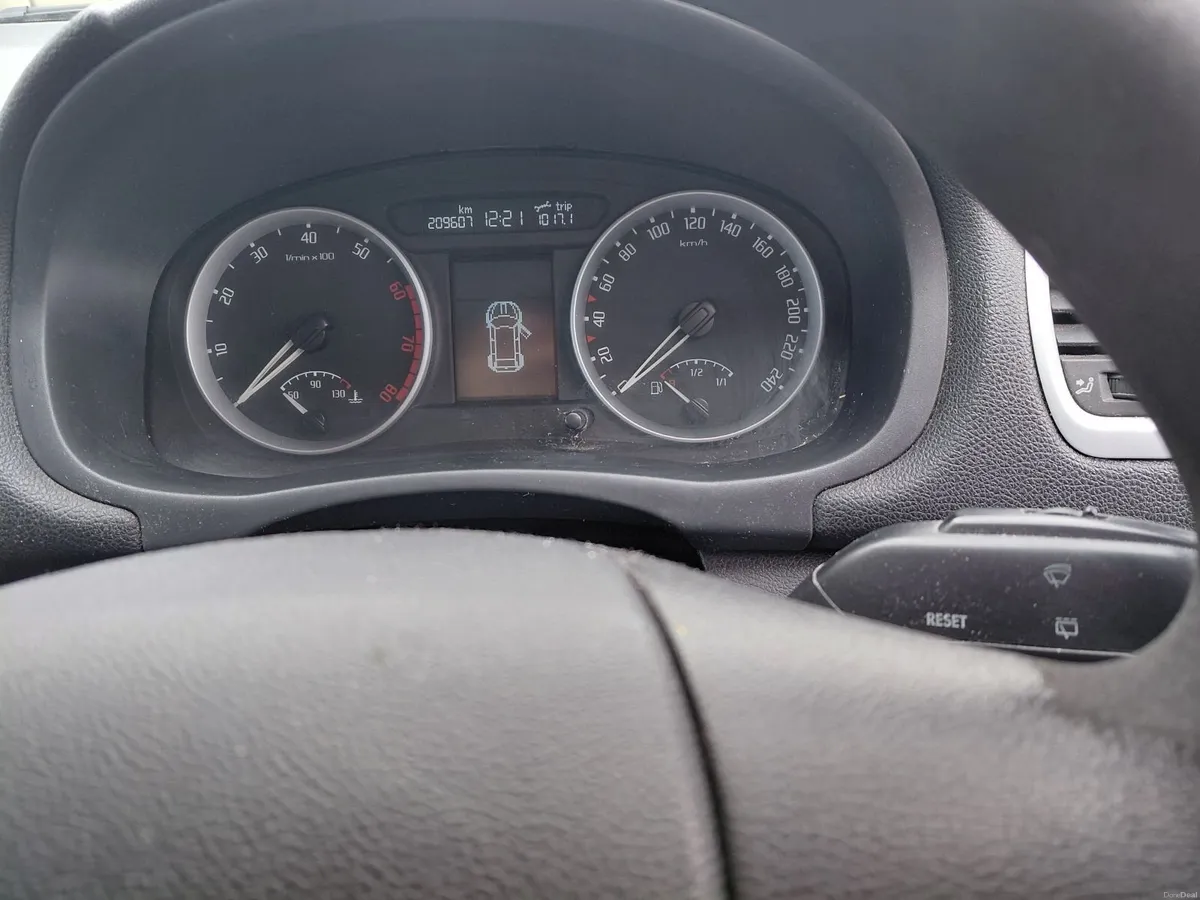 Skoda Fabia 2008 - Image 3