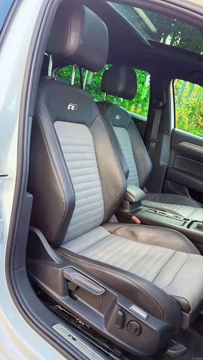 Volkswagen Passat Rline - Image 4