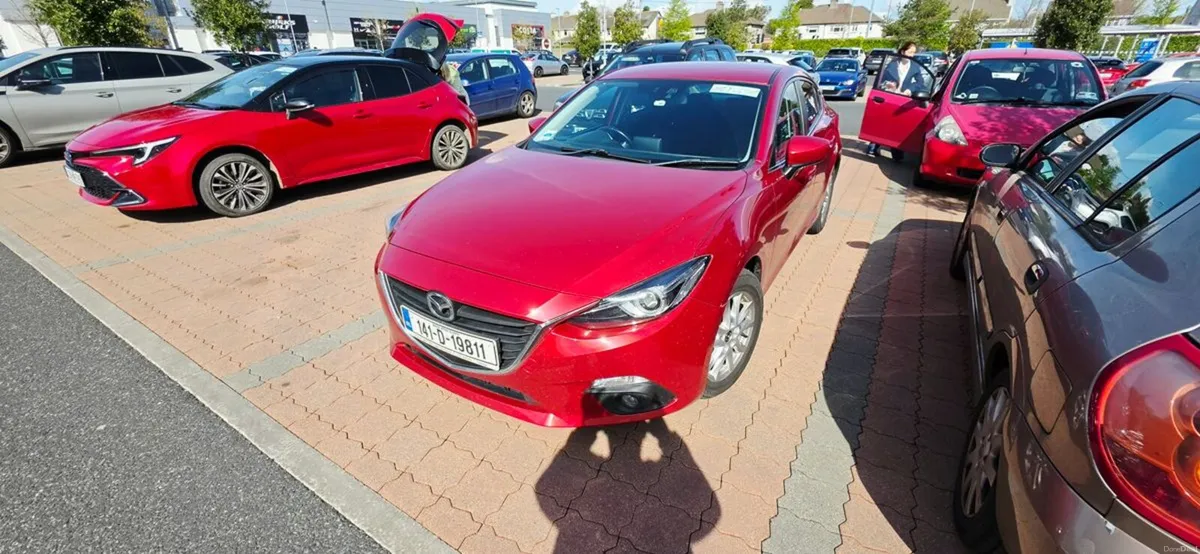 Mazda Mazda 3 2014 - Image 2
