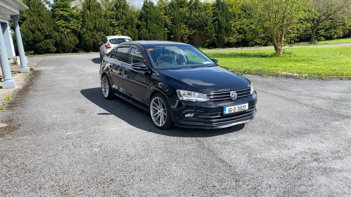 Volkswagen Jetta - Image 1