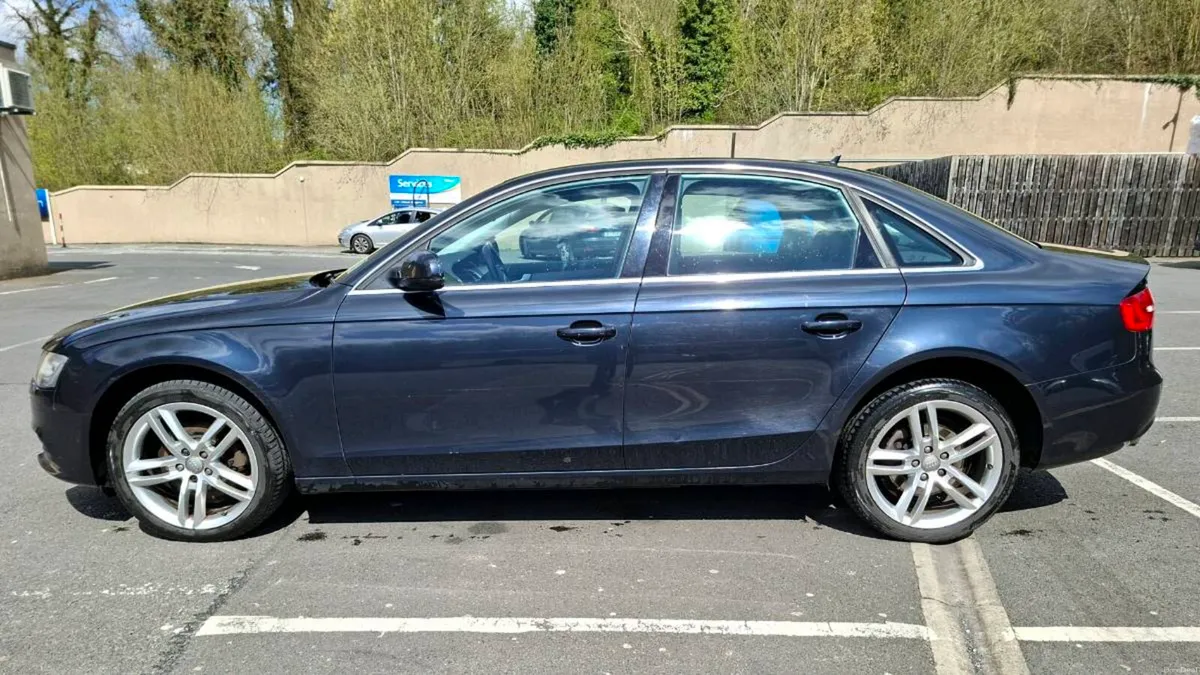 151 AUDI A4 2.0L SE TDi Automatic - Image 2