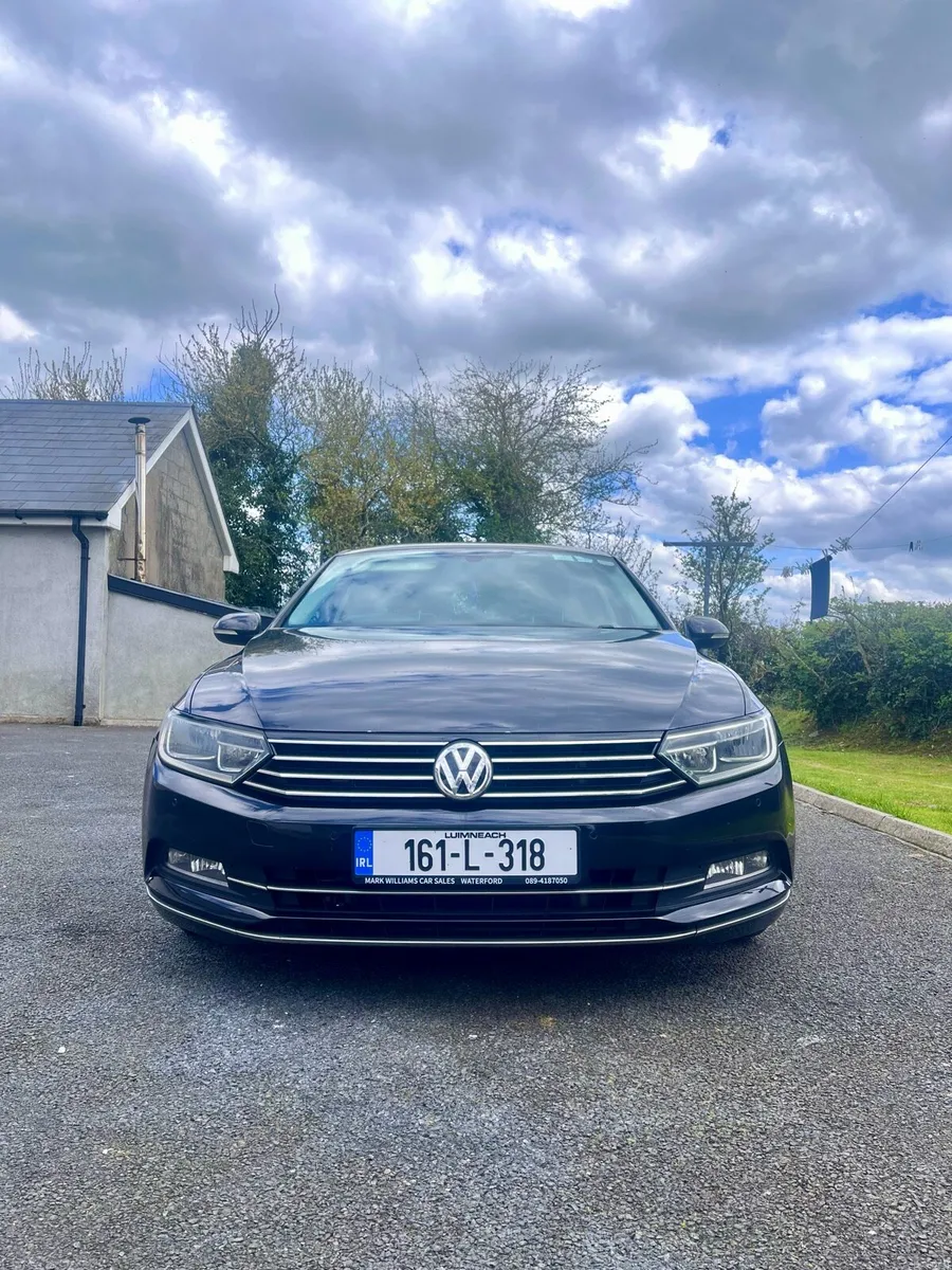 Volkswagen Passat - Image 2
