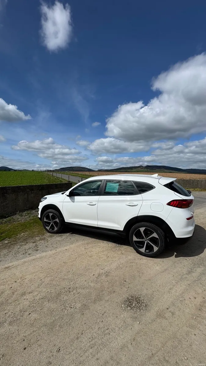 Hyundai Tucson 202 - Image 3