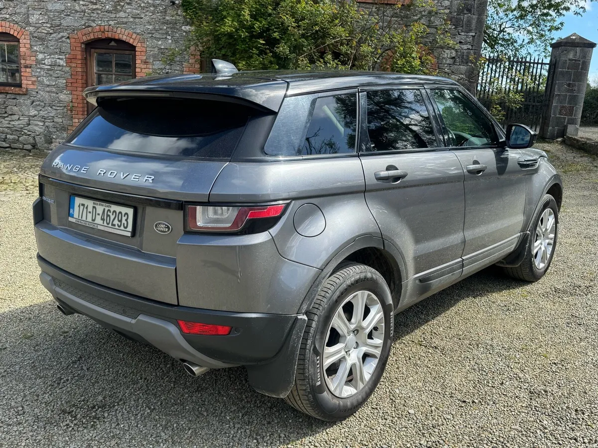 Range Rover - Image 4