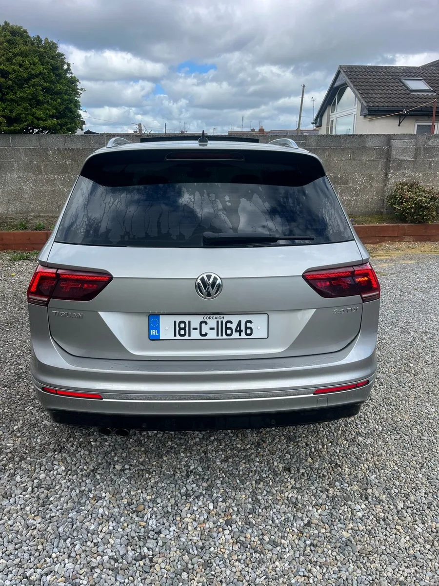 Volkswagen Tiguan R-line - Image 3