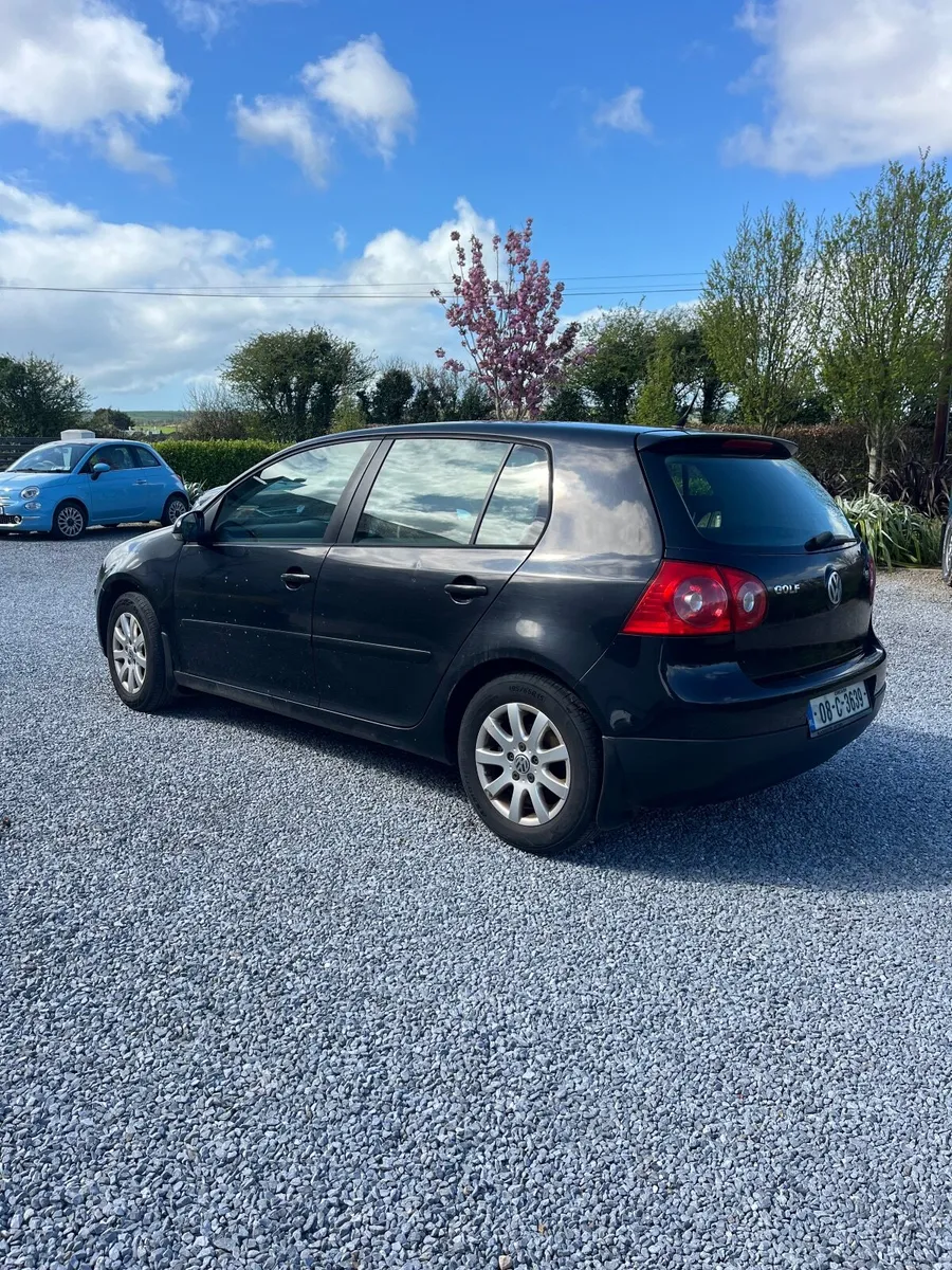 Volkswagen Golf 2008 - Image 1