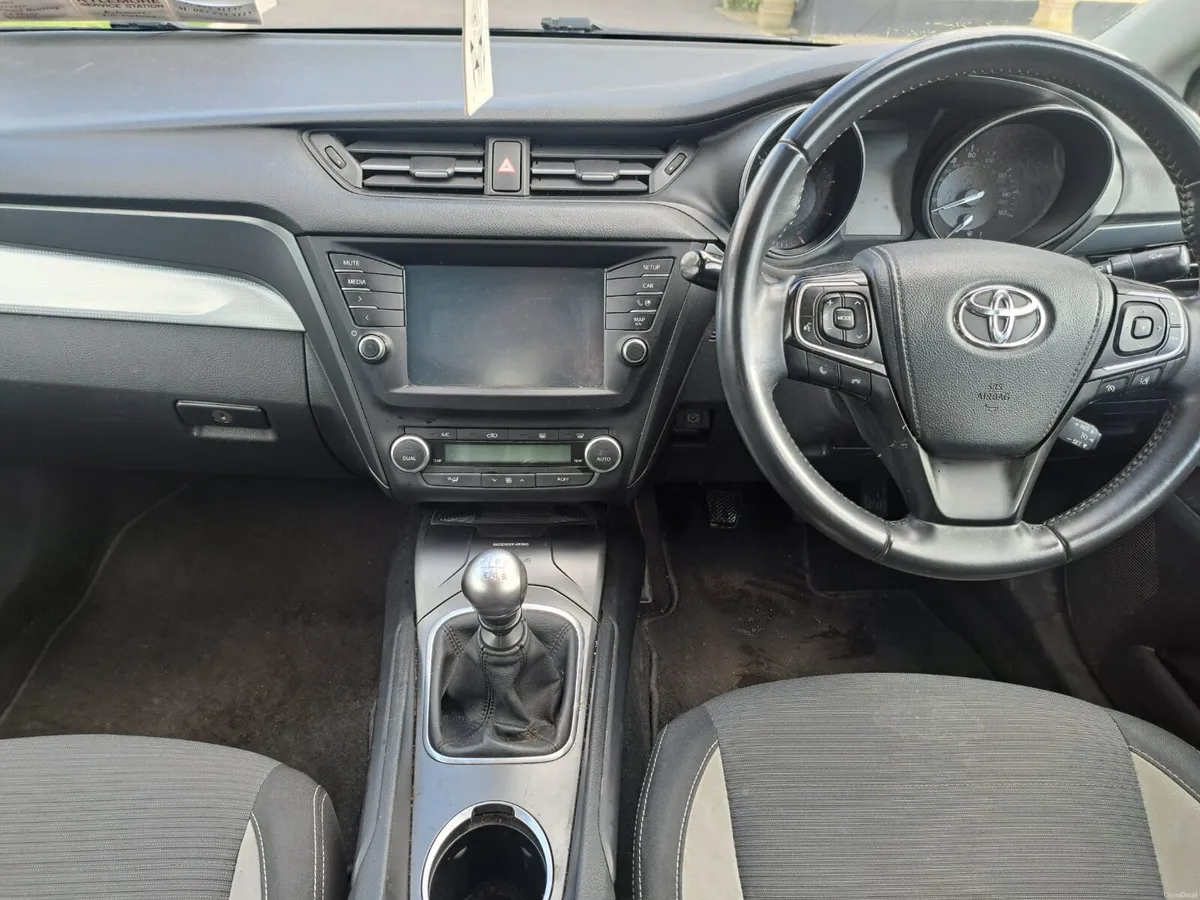 2015 Toyota Avensis 2.0D4D 6sp 143ps....Nct 24,12, - Image 4