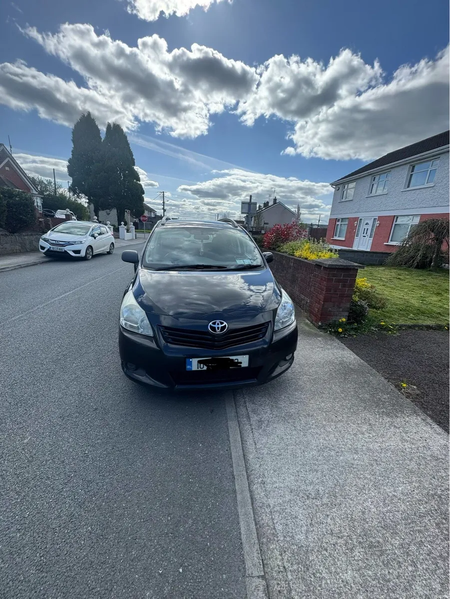 Toyota Verso 2010 - Image 1