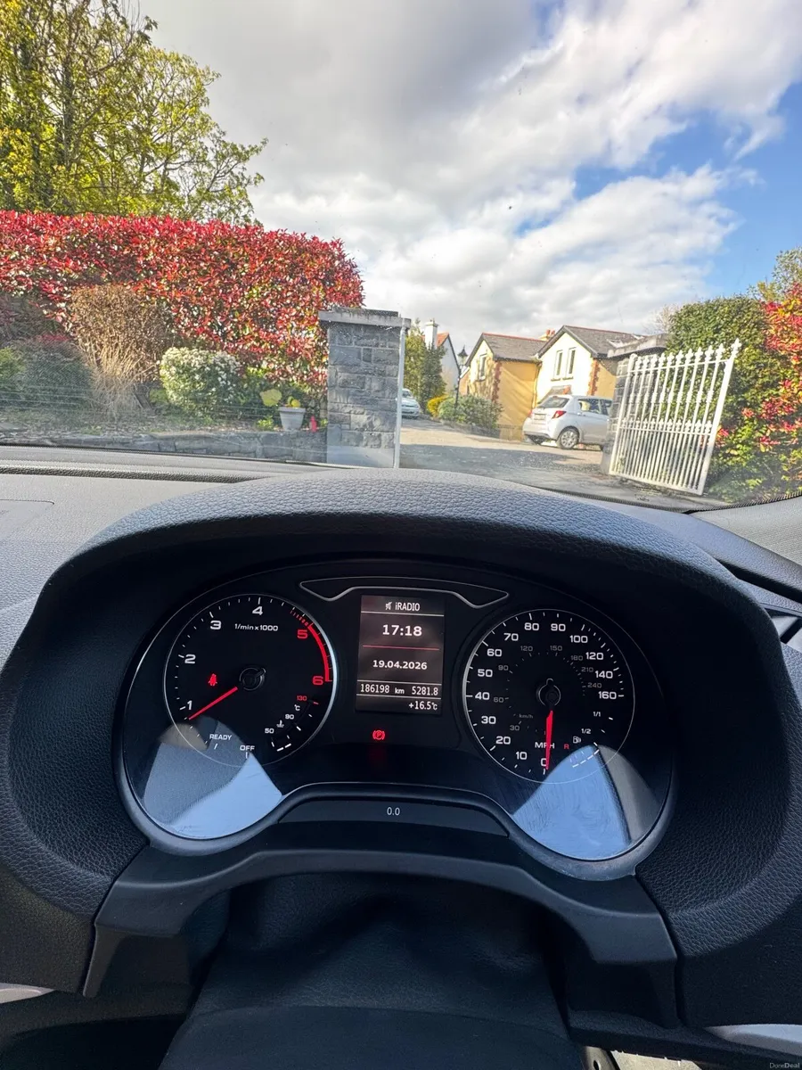 Audi A3 2017 - Image 3