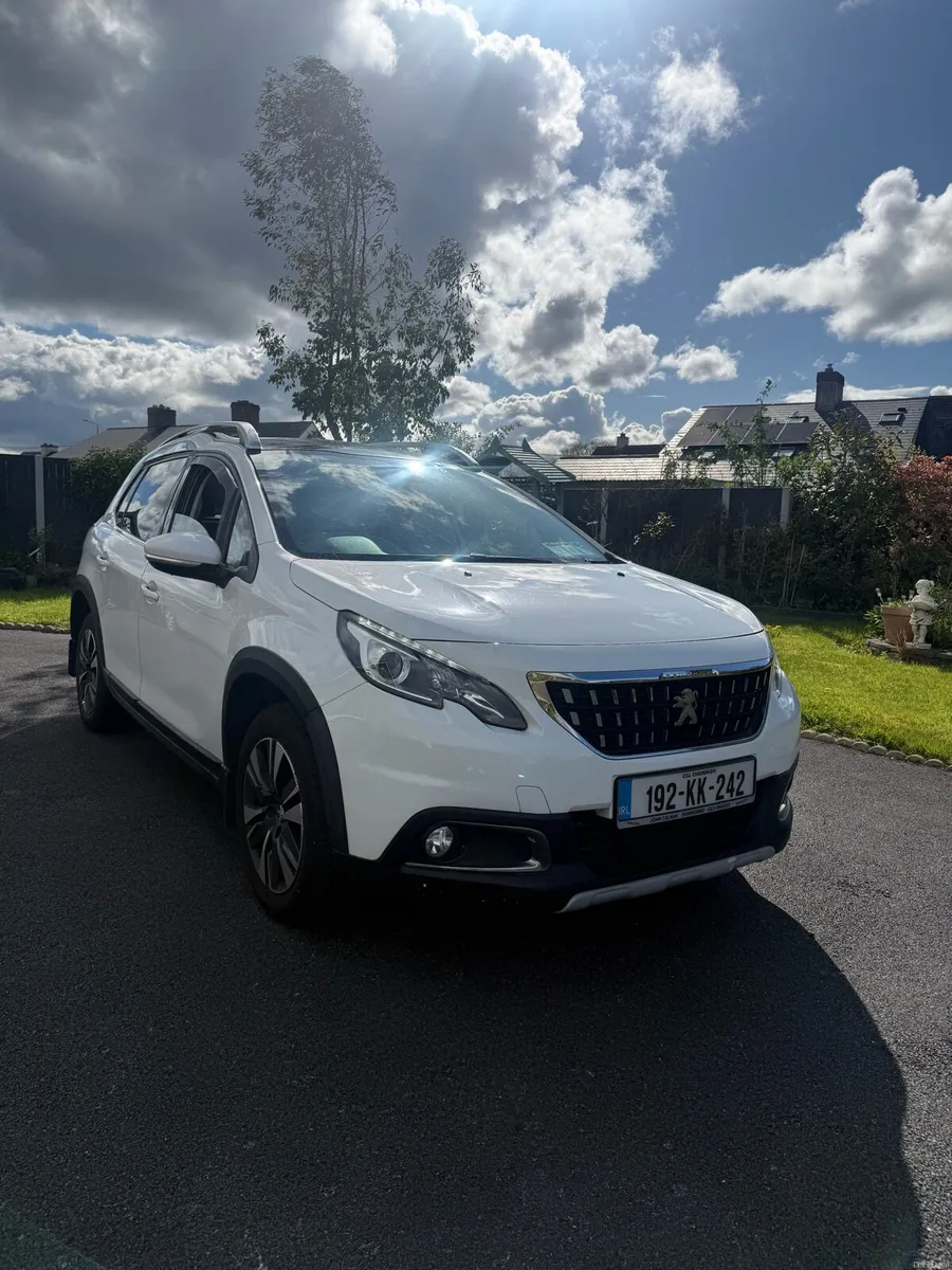 Peugeot 2008 1.6 Diesel - Image 2