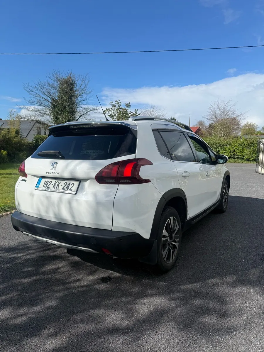 Peugeot 2008 1.6 Diesel - Image 4