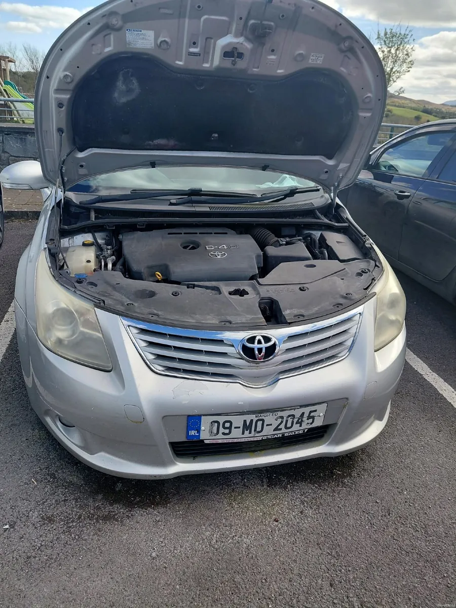 Toyota Avensis 2009 - Image 1
