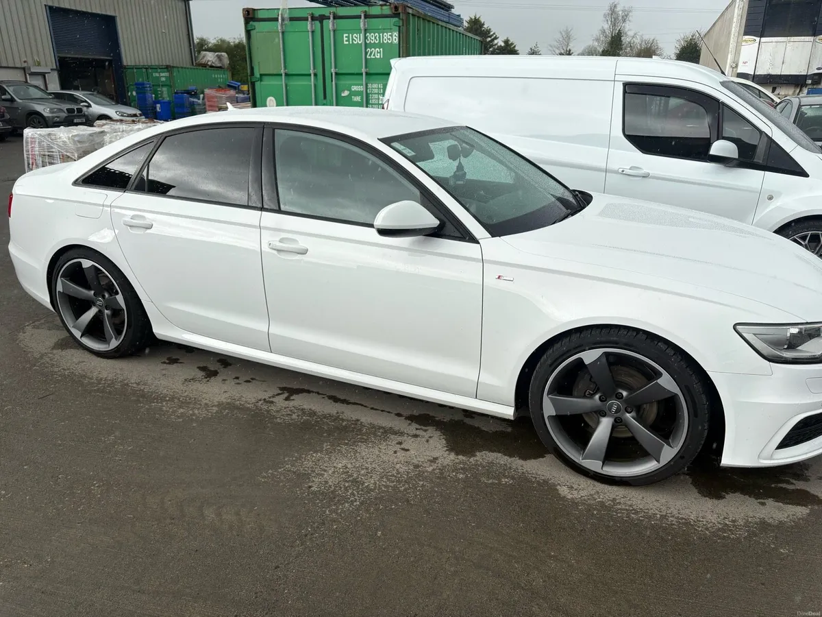 Audi A6 S LINE BLACK EDITION - Image 4