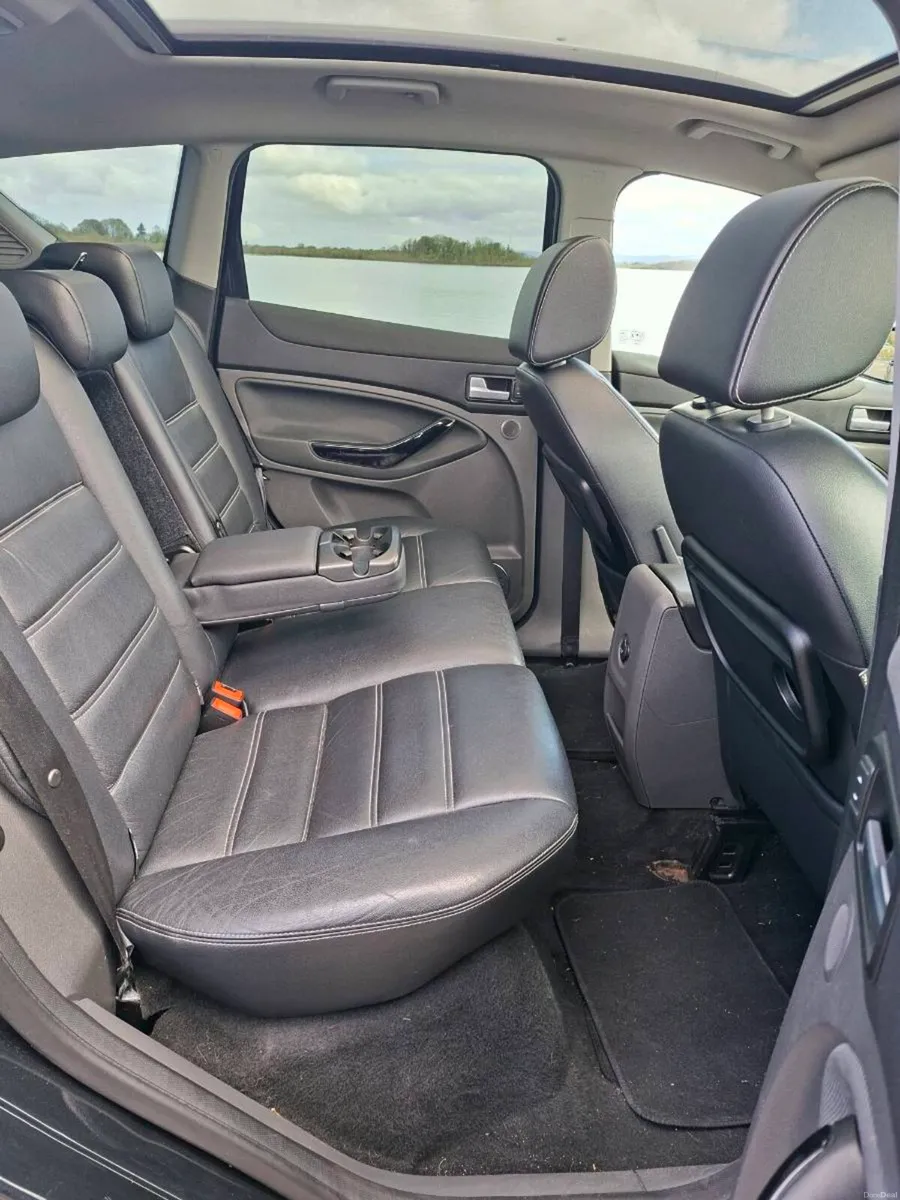 Ford Kuga 4x4 - Image 2