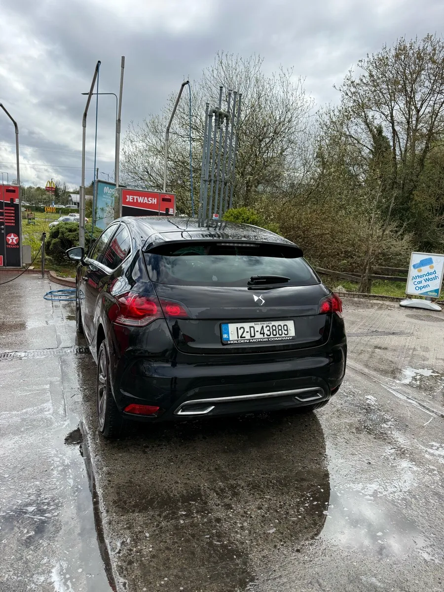 Sell/Swap Citroen DS4 perfect condition low milage - Image 4