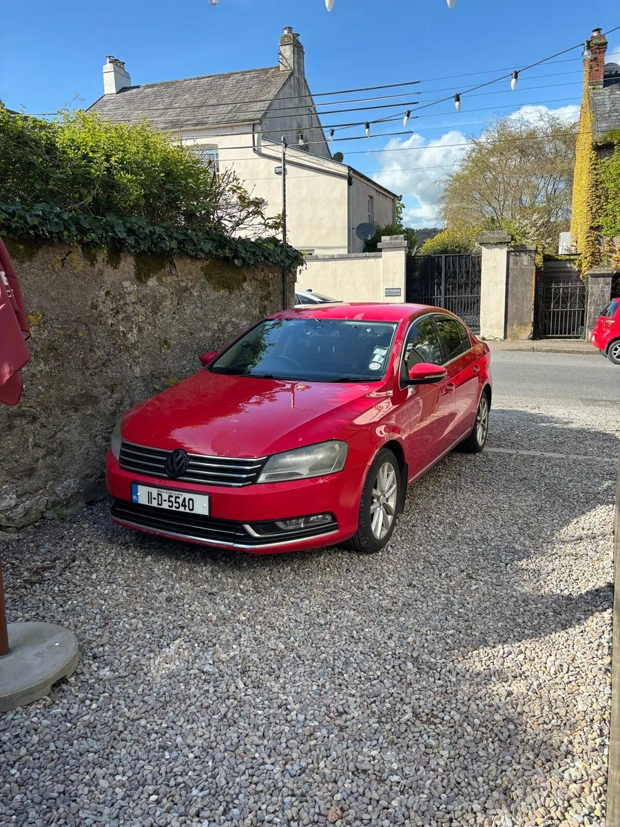 2011 Volkswagen Passat 1.6l TDI - Image 1