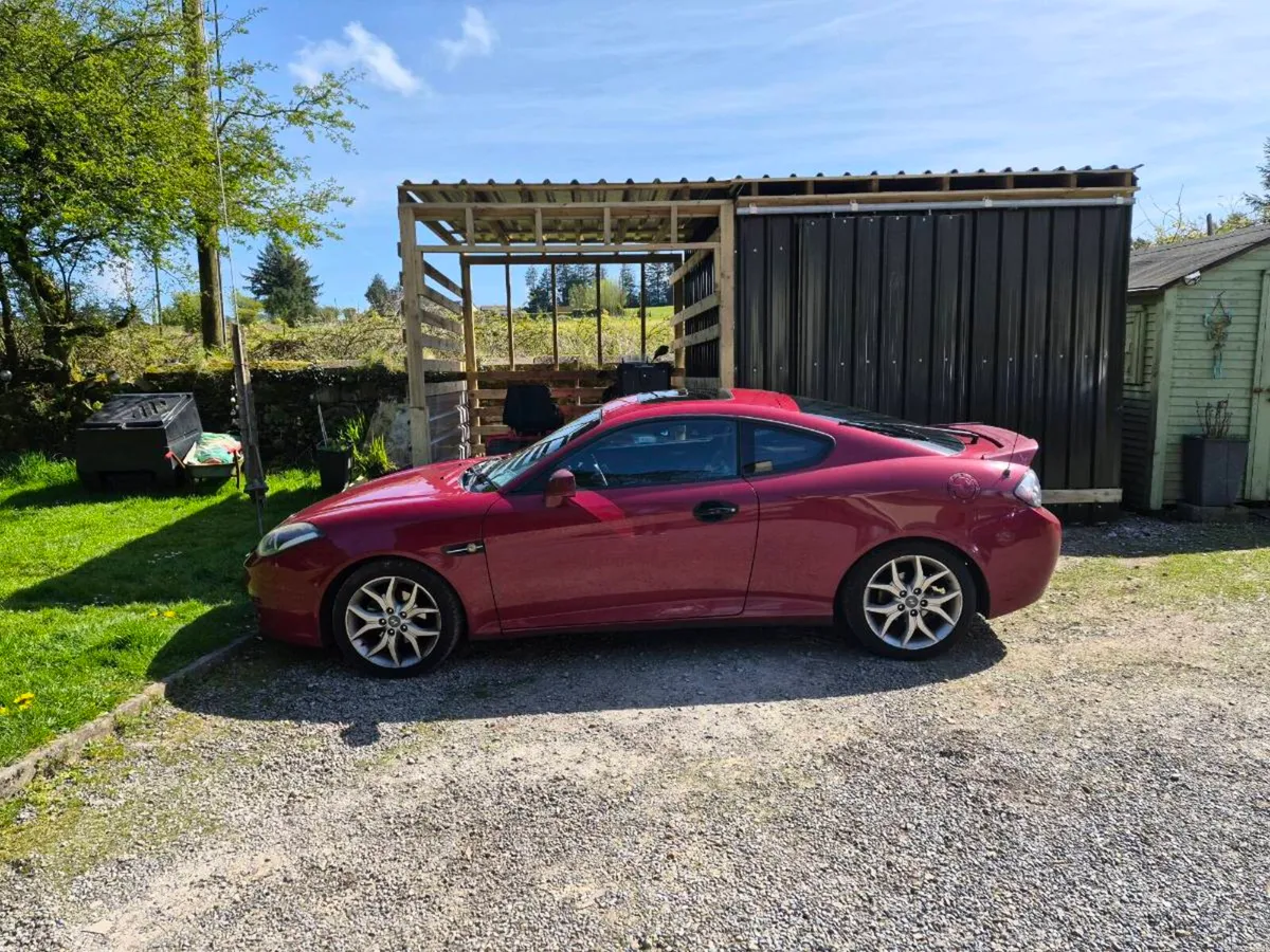 Hyundai Coupe 2.0 – Automatic | High Spec. - Image 2