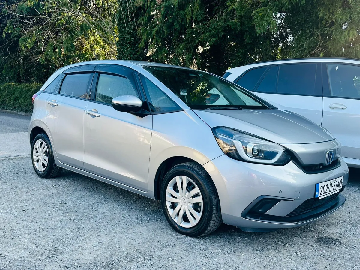 Honda Fit 2020 25K KM ONLY - Image 4