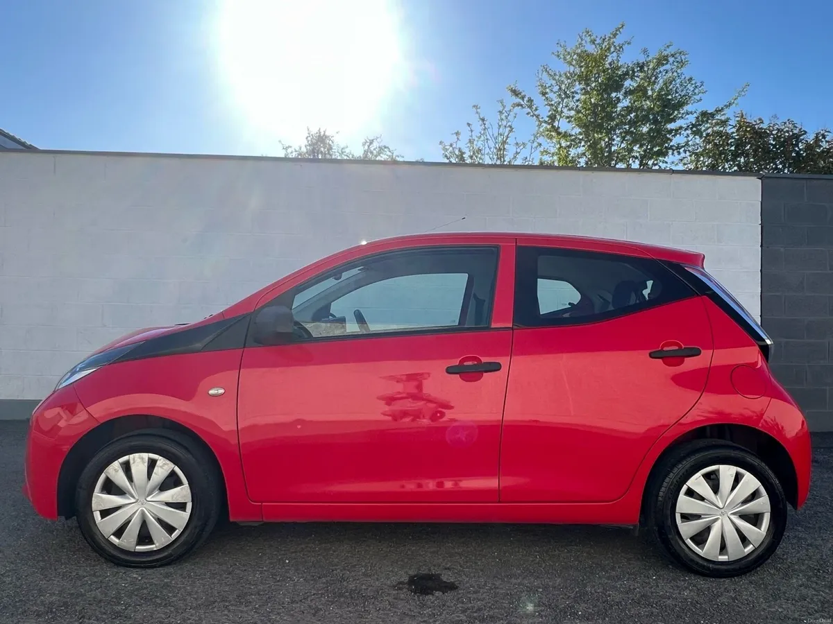 2015 Toyota Aygo - Image 3