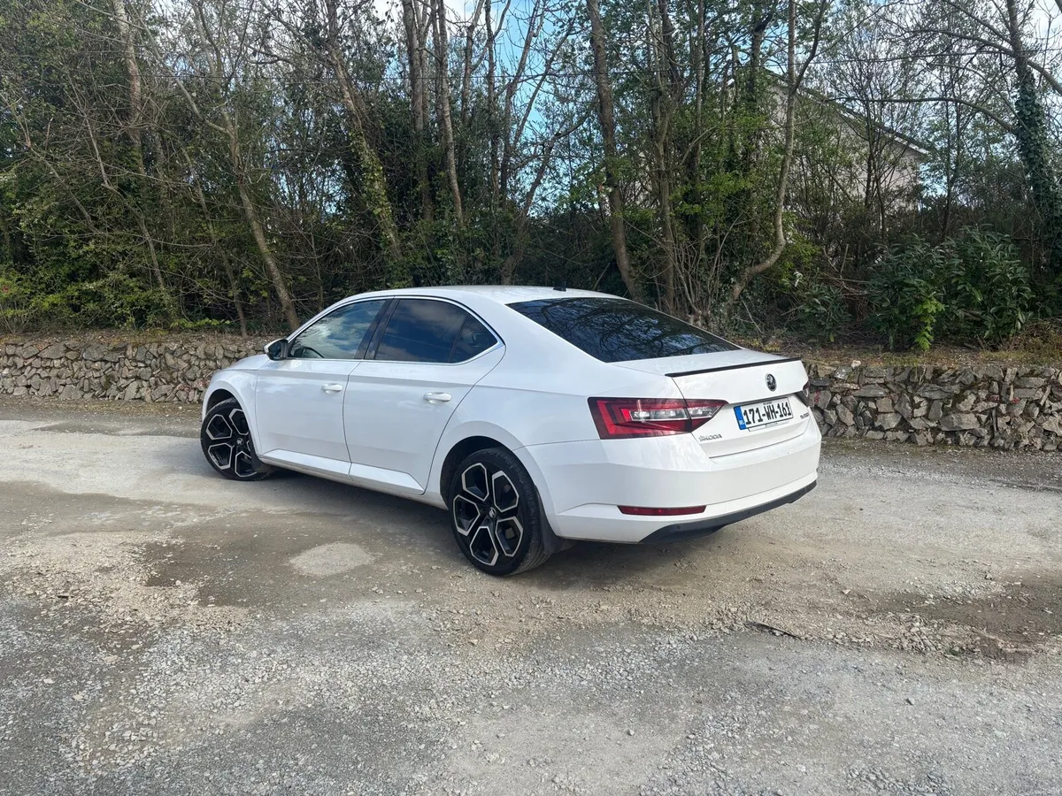 Skoda superb - Image 3