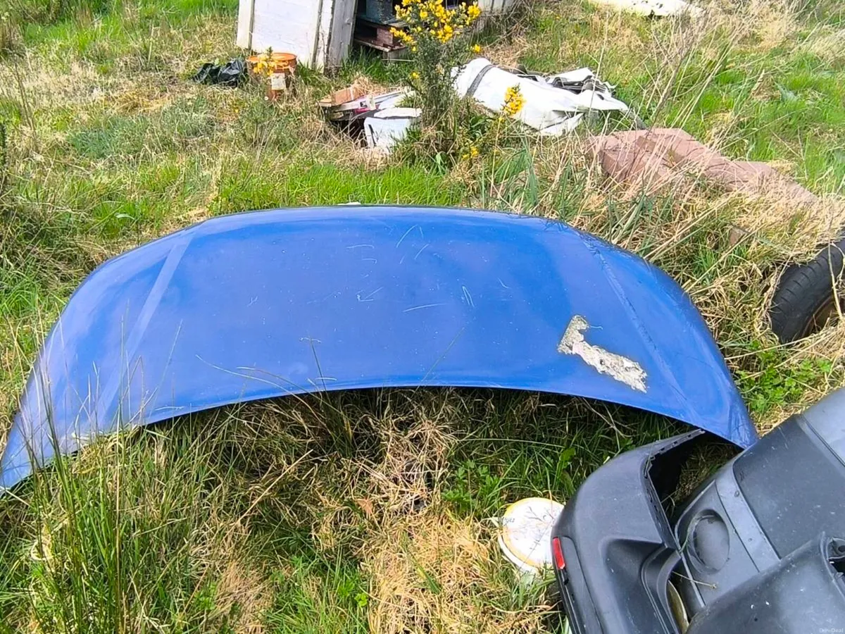 Volkswagen Transporter  2013 parts - Image 3