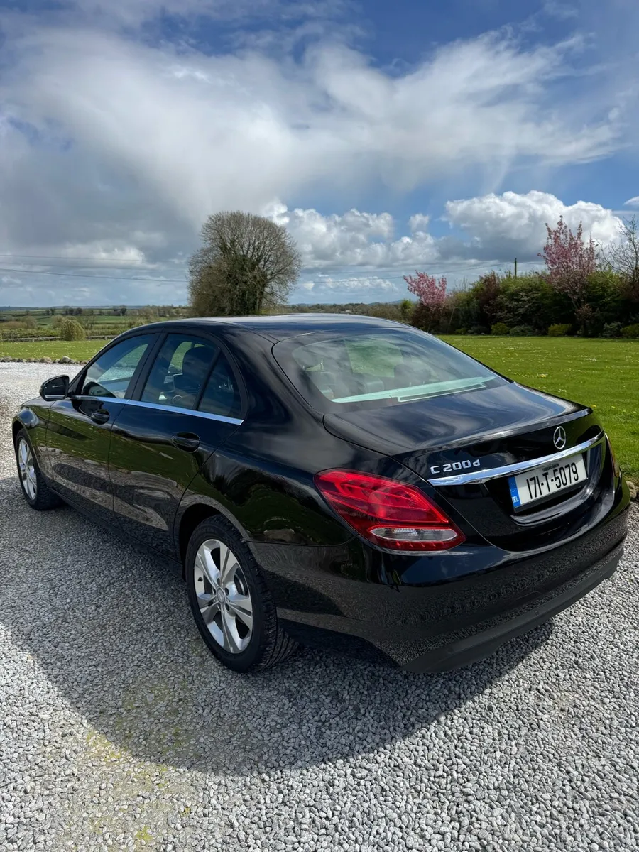 Mercedes C200 SE Executive - Image 4