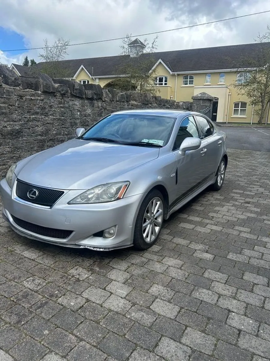 2008 Lexus Is - Image 2