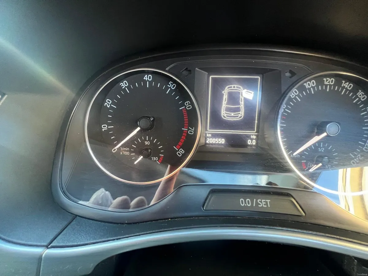 Skoda Fabia 2017 - Image 3