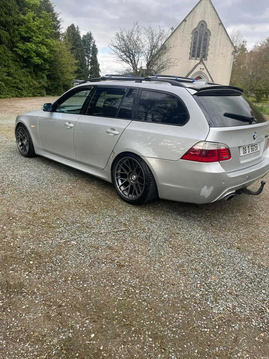 BMW E60/ E61 touring M-Sport - Image 5