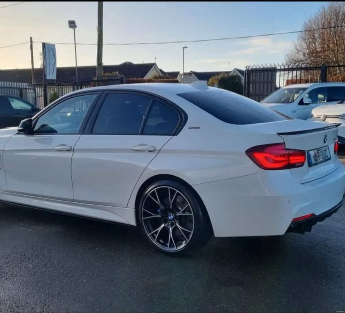 BMW 330E M SPORT SHADOW EDITION - Image 3