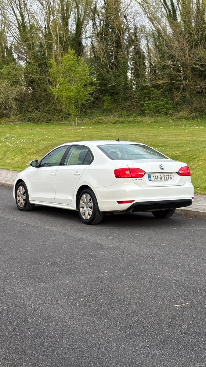 2014 (141) Volkswagen Jetta 1.2L TSI Manual - Image 2