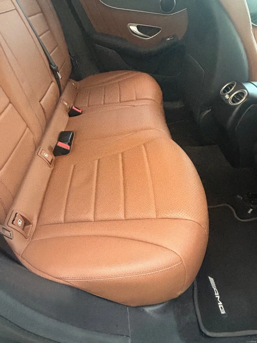 Mercedes-Benz GLC 2021 - Image 3