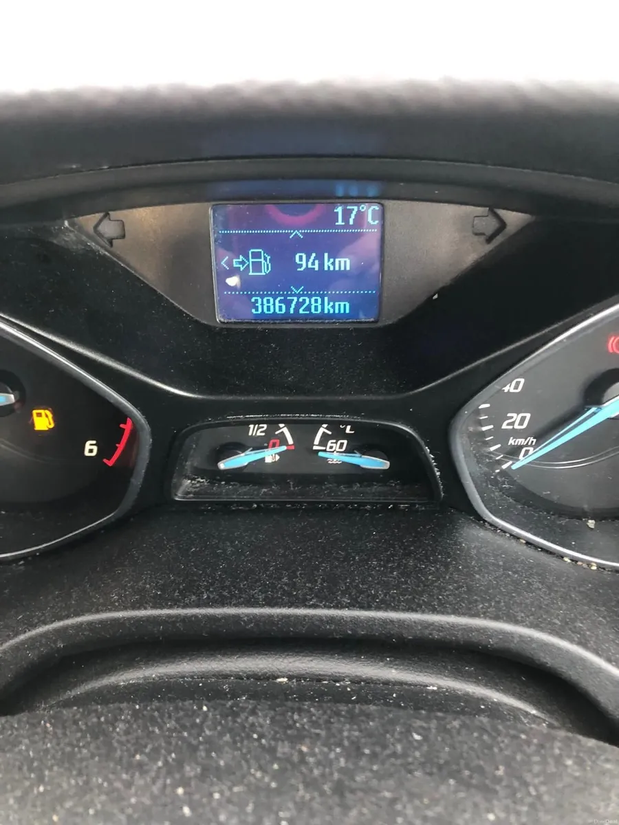 Ford Focus 2013 - Image 3