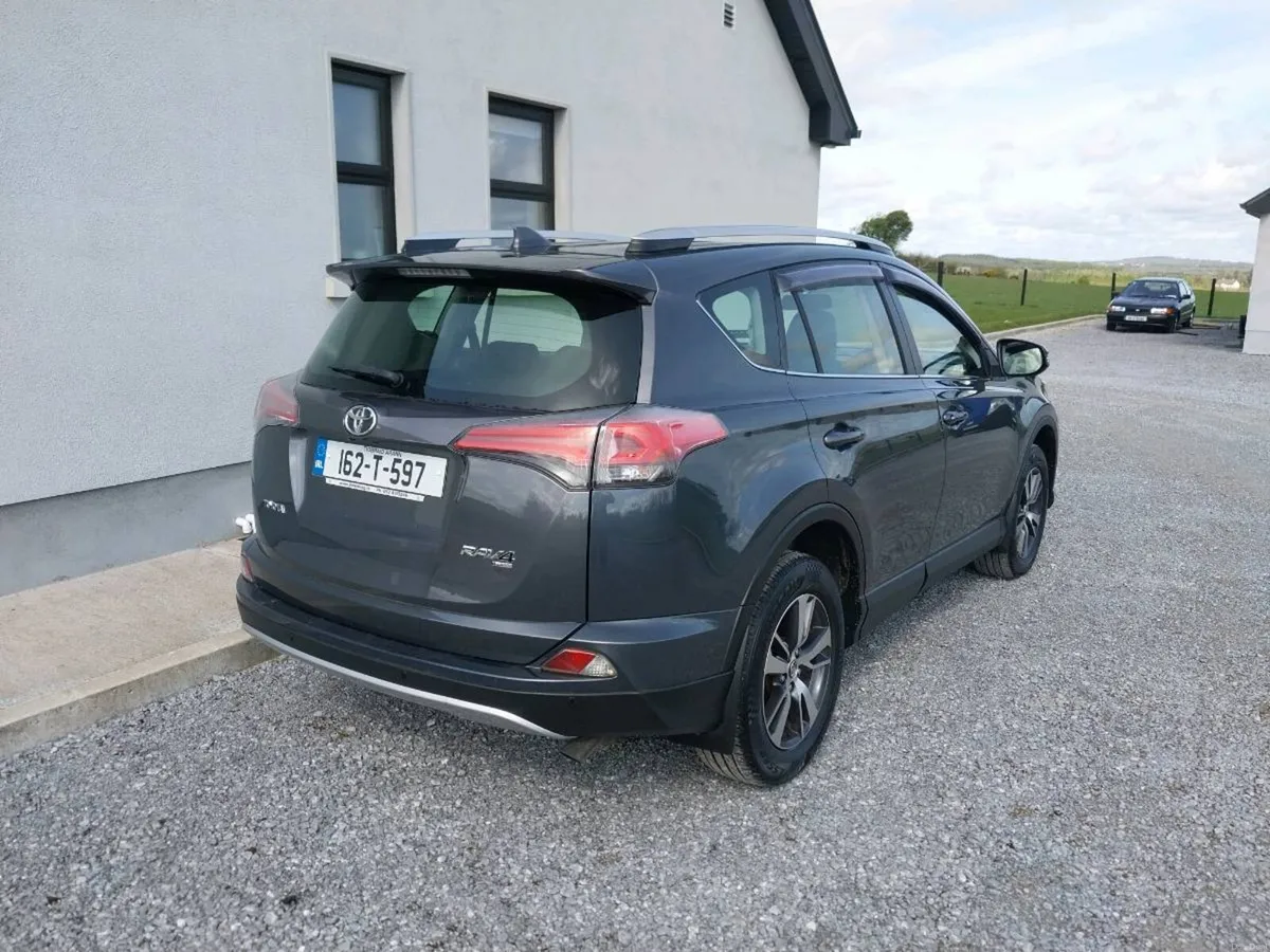 Toyota Rav4 - Image 4