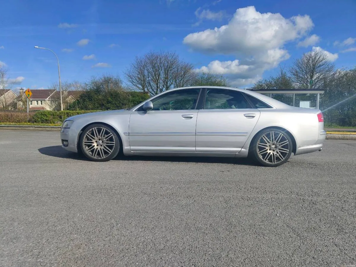 2008 Audi a8 - Image 3