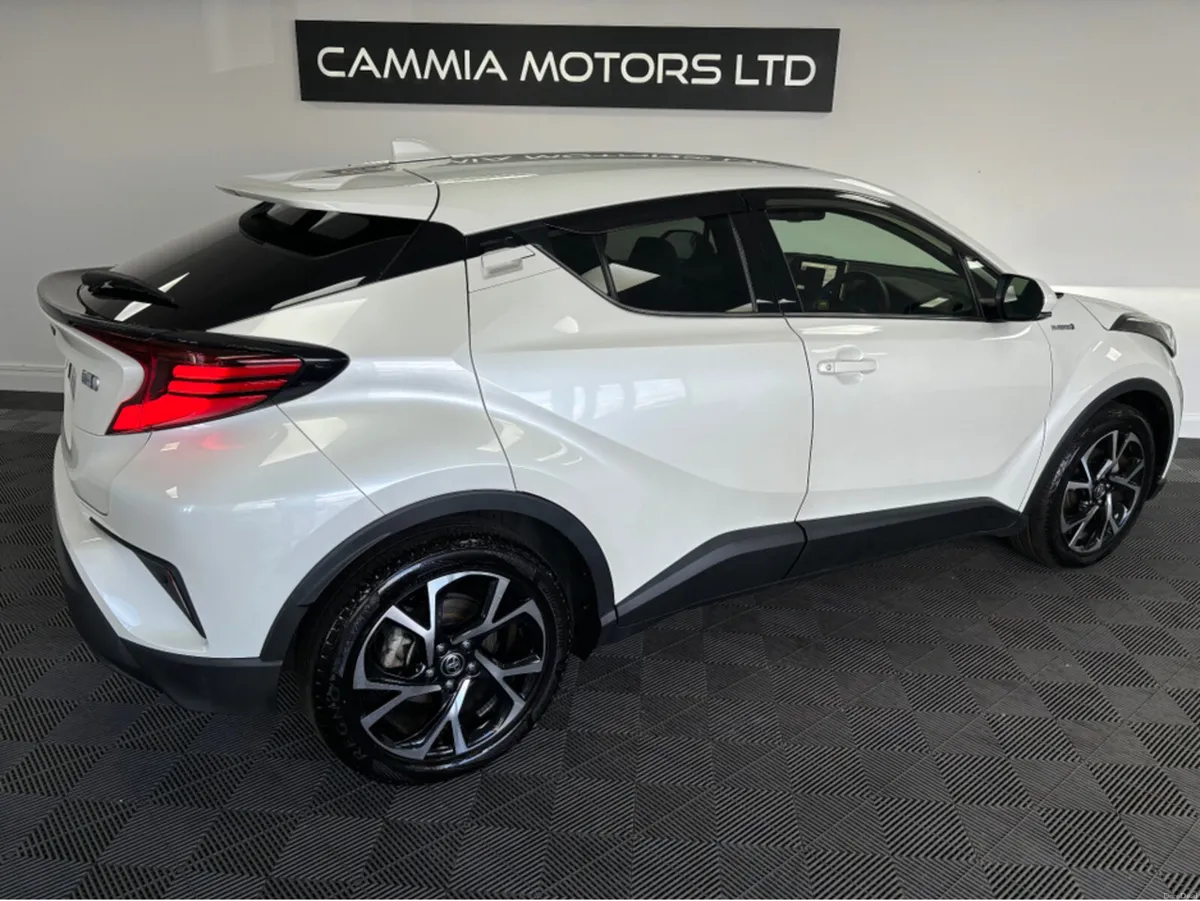 Toyota C-HR TOYOTA CHR PETROL HYBRID AUTO*CRUISE C - Image 4