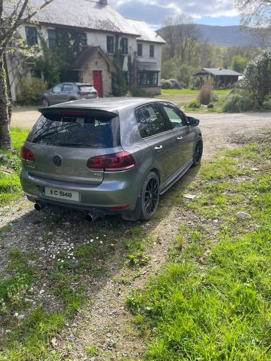 Volkswagen Golf - Image 1