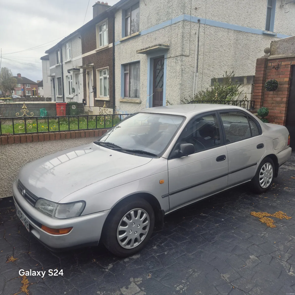 Toyota Corolla 1993 1.6 efi - Image 1
